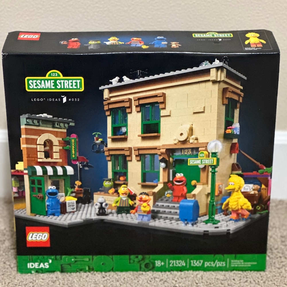 Authentic New Original Factory Seal LEGO 21324 123 Sesame Street